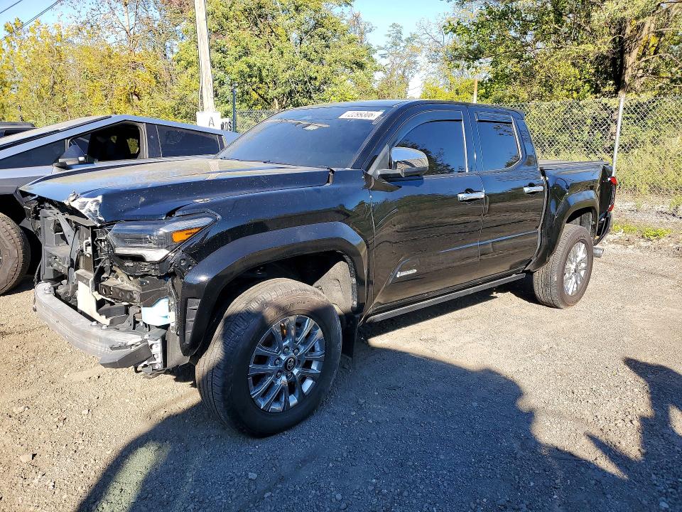 TOYOTA TACOMA 2025 с VIN 3TMLB5JN6SM111165 - Фото с аукциона