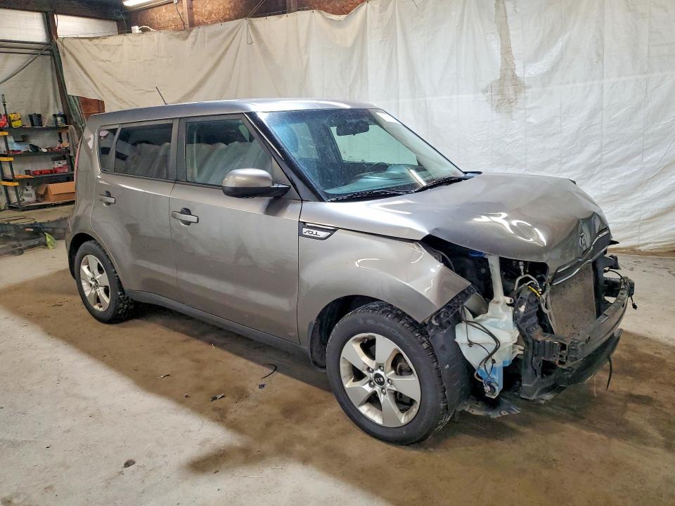 Фото 4 с аукциона – 2018 KIA SOUL с VIN KNDJN2A26J7525476