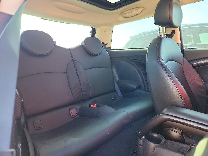 صورة رقم 10 من المزاد - 2012 MINI COOPER مع VIN WMWSV3C51CT385863