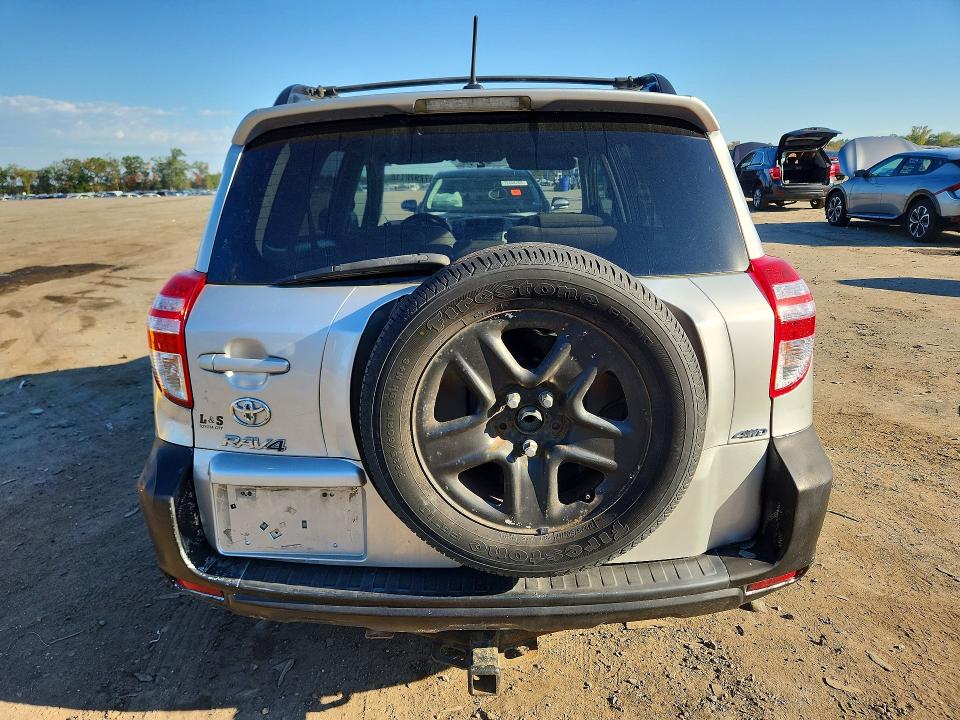 Снимка 6 от търг – 2011 TOYOTA RAV4 с VIN 2T3BF4DVXBW097064