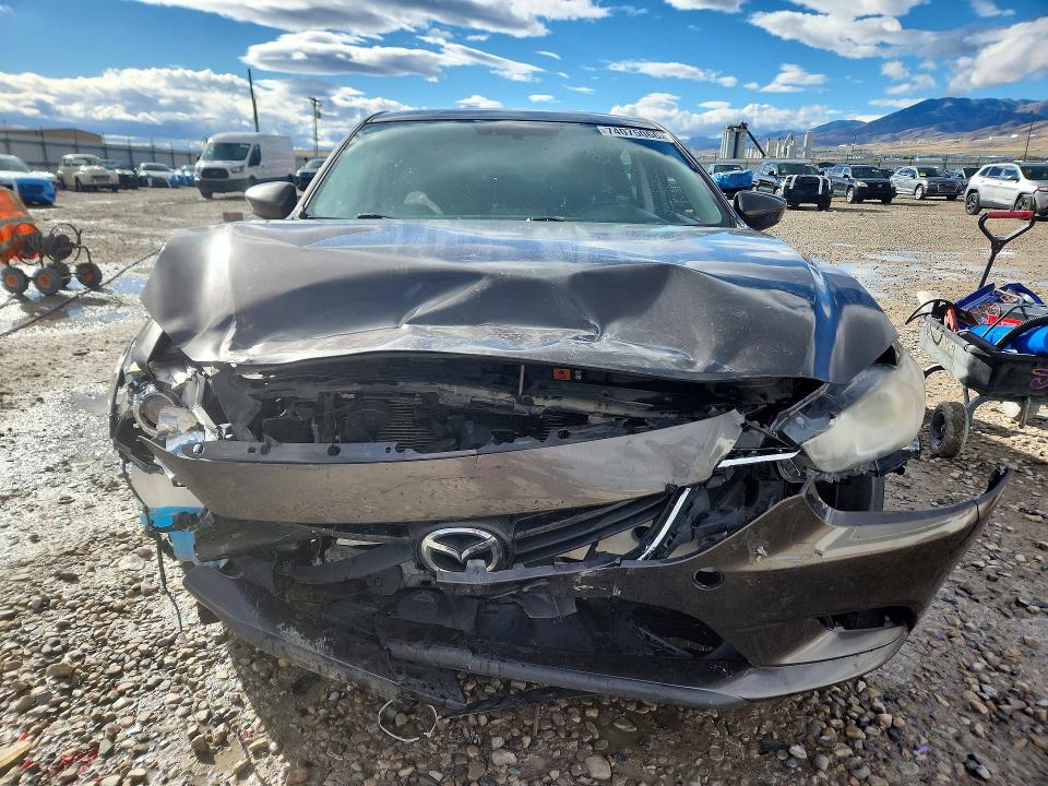 Снимка 5 от търг – 2016 MAZDA 6 с VIN JM1GJ1U56G1435715