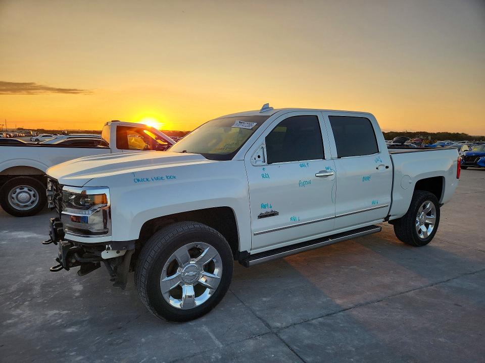 CHEVROLET SILVERADO 2018 с VIN 3GCUKTEJ2JG122208 - Снимка от търг