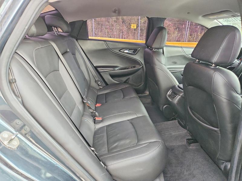 Photo 10 from auction – 2019 CHEVROLET MALIBU with VIN 1G1ZD5ST1KF172479