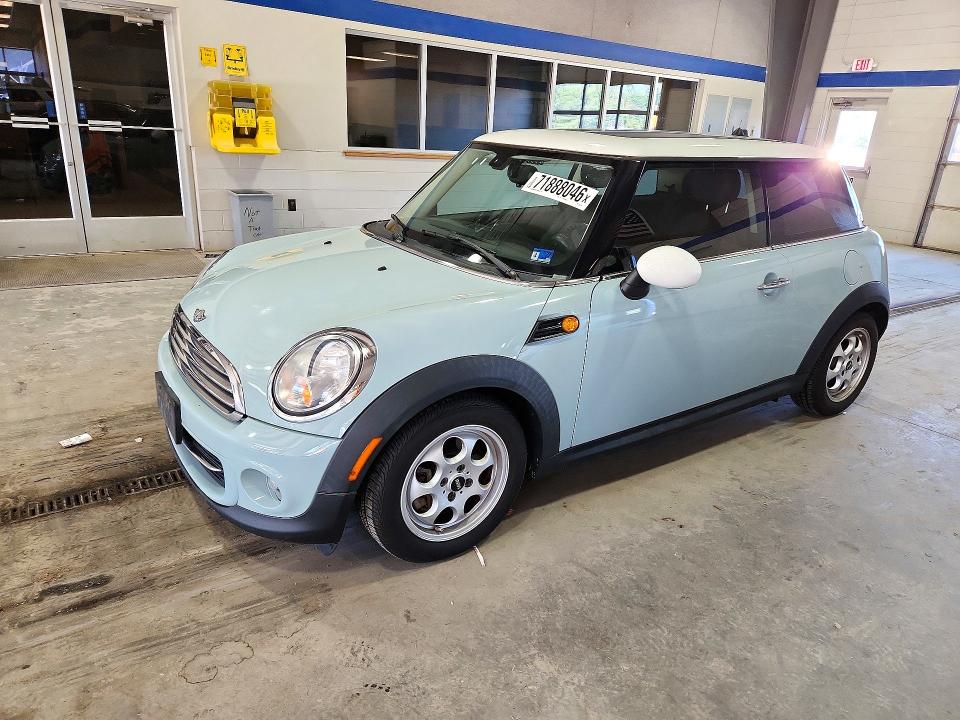 Zdjęcie 1 z aukcji – 2013 MINI COOPER z VIN WMWSU3C57DT680390