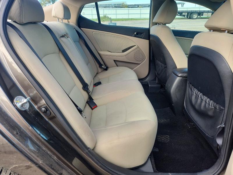 Photo 10 from auction – 2014 KIA OPTIMA with VIN 5XXGM4A79EG334684