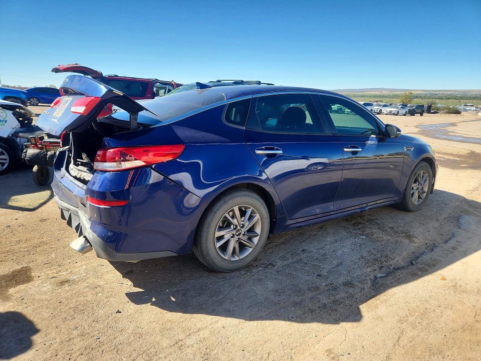 Снимка 3 от търг – 2020 KIA OPTIMA с VIN 5XXGT4L34LG397735