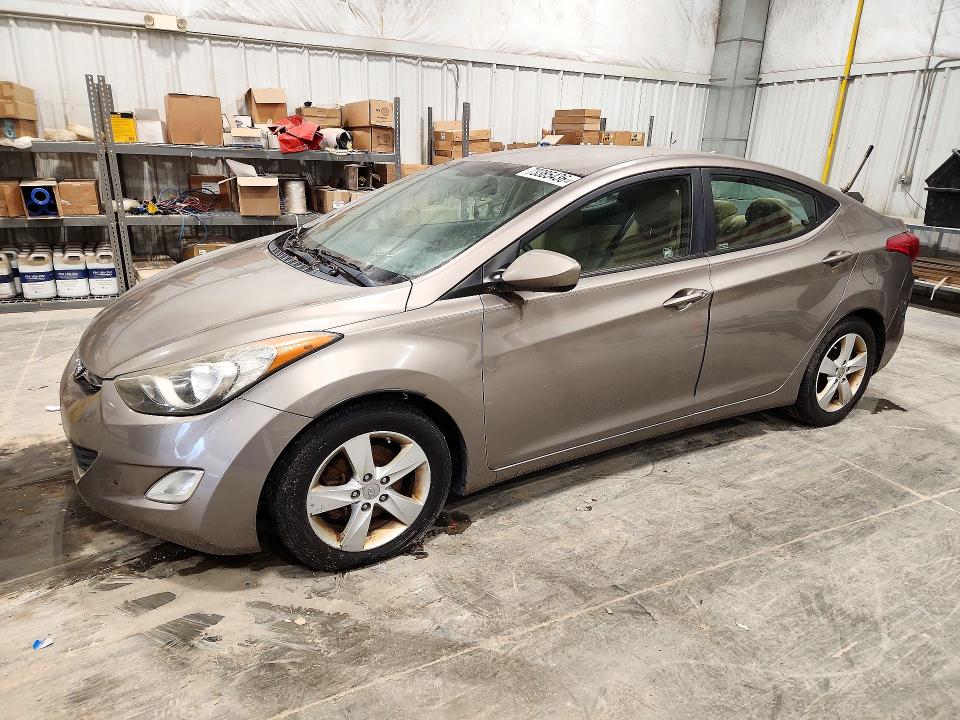 HYUNDAI ELANTRA 2013 с VIN 5NPDH4AE5DH243517 - Снимка от търг