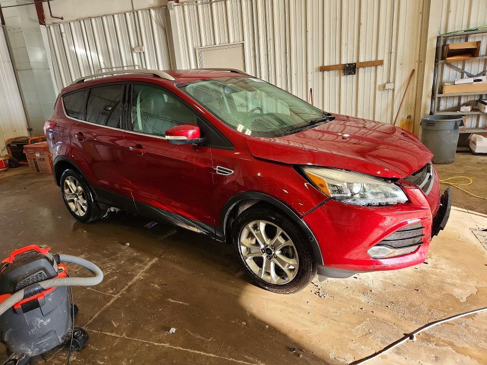 Photo 4 from auction – 2016 FORD ESCAPE with VIN 1FMCU9J94GUC59186