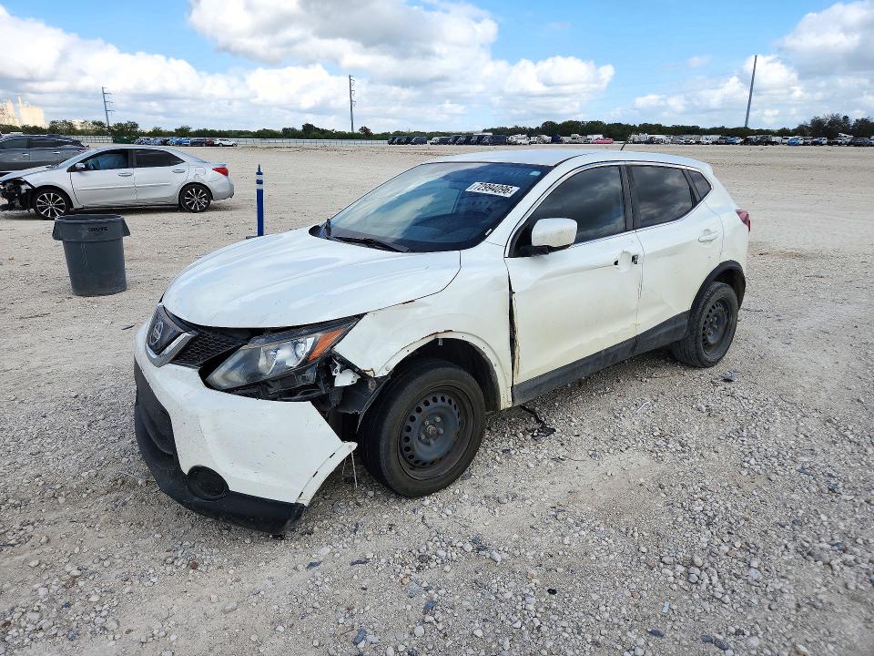 NISSAN ROGUE SPORT 2019 с VIN JN1BJ1CP6KW221352 - Снимка от търг