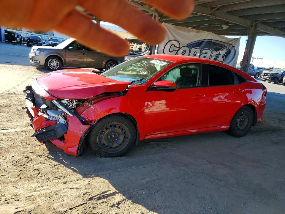 HONDA CIVIC 2017 с VIN 2HGFC2F57HH500875 - Снимка от търг