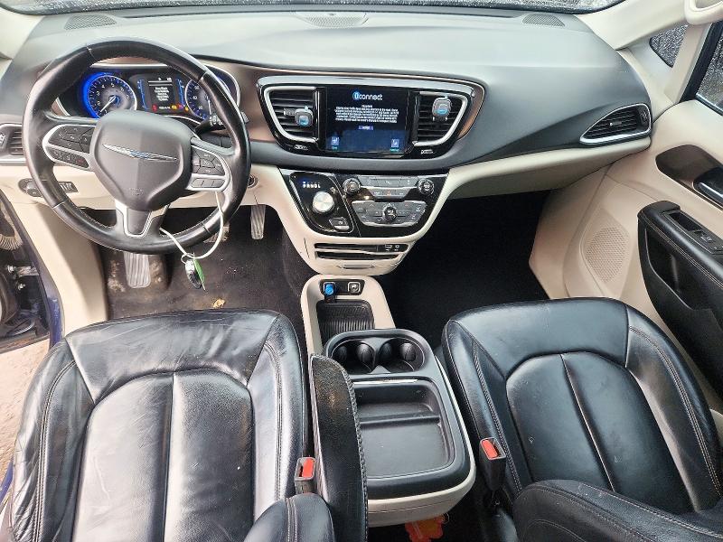 Zdjęcie 8 z aukcji – 2017 CHRYSLER PACIFICA z VIN 2C4RC1BGXHR688542