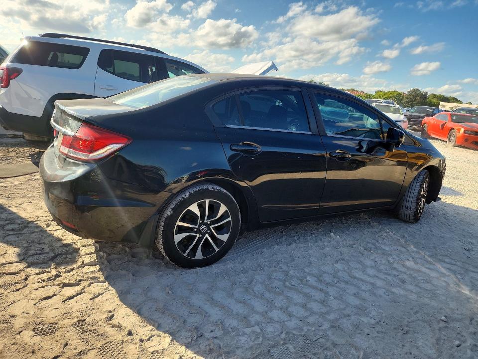 Снимка 3 от търг – 2014 HONDA CIVIC с VIN 19XFB2F86EE071232