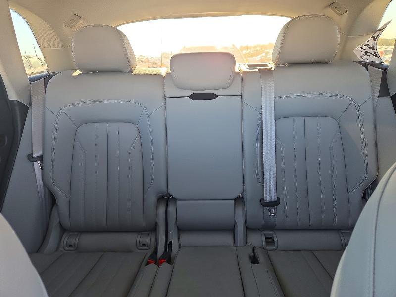 Снимка 10 от търг – 2018 AUDI Q5 с VIN WA1BNAFYXJ2130526