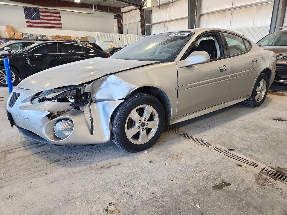 PONTIAC GRAND PRIX 2006 с VIN 2G2WP552761191477 - Снимка от търг