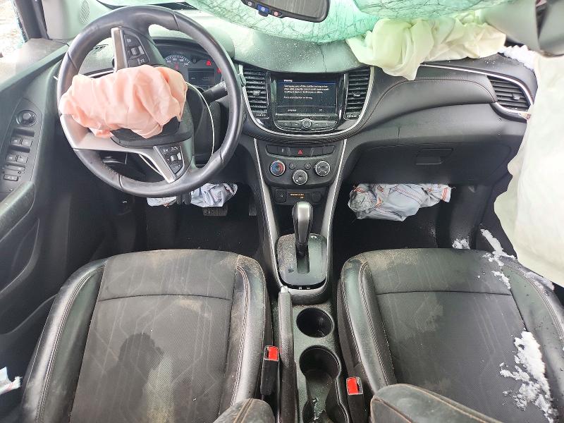 Снимка 8 от търг – 2022 CHEVROLET TRAX с VIN KL7CJPSM8NB531653