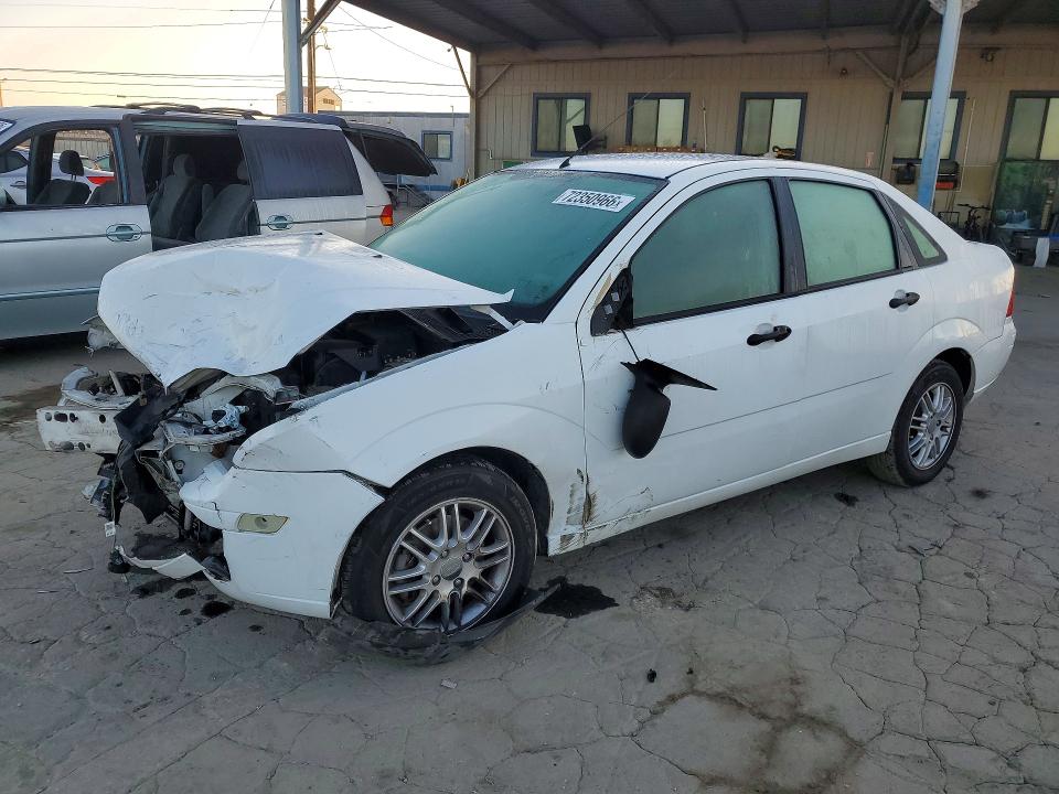 FORD FOCUS 2006 with VIN 1FAHP34N06W130619 - Photo from auction
