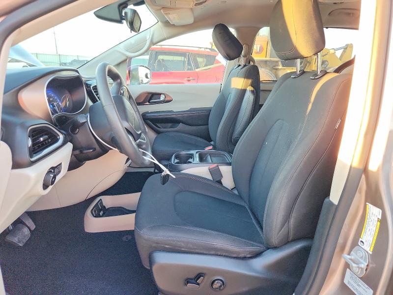 Photo 7 from auction – 2018 CHRYSLER PACIFICA with VIN 2C4RC1FG6JR104573