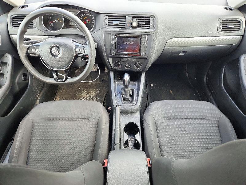 Снимка 8 от търг – 2016 VOLKSWAGEN JETTA с VIN 3VW267AJ3GM253986