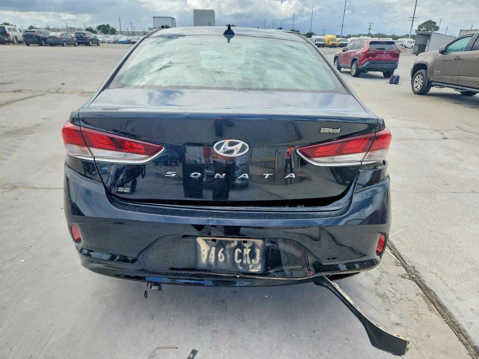 Photo 6 from auction – 2018 HYUNDAI SONATA with VIN 5NPE24AF0JH702317