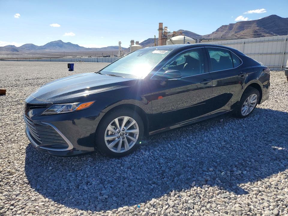 TOYOTA CAMRY 2024 с VIN 4T1R11AK2RU255535 - Снимка от търг