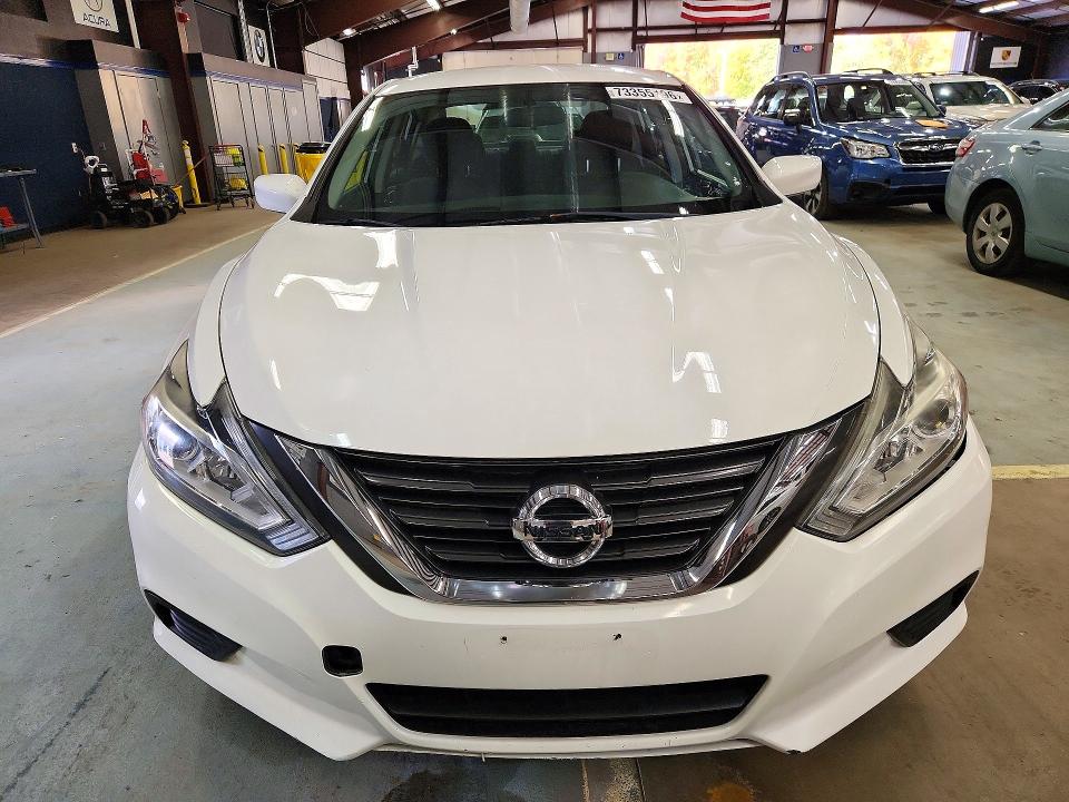 Photo 5 from auction – 2016 NISSAN ALTIMA with VIN 1N4AL3AP1GN364648