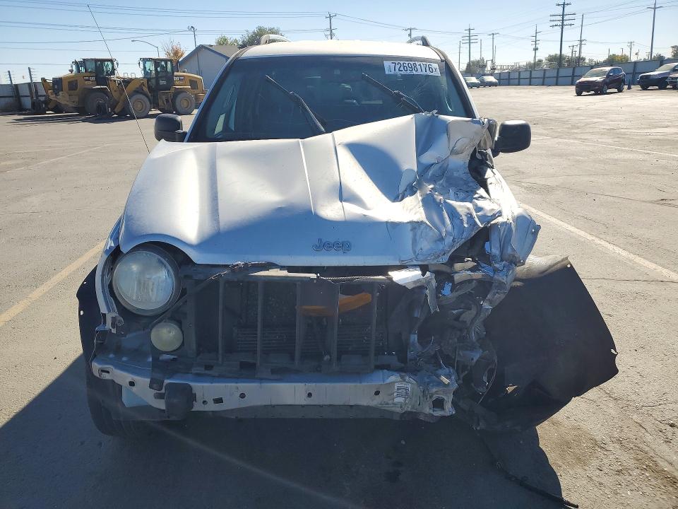 Снимка 5 от търг – 2006 JEEP LIBERTY с VIN 1J8GL58K06W242035