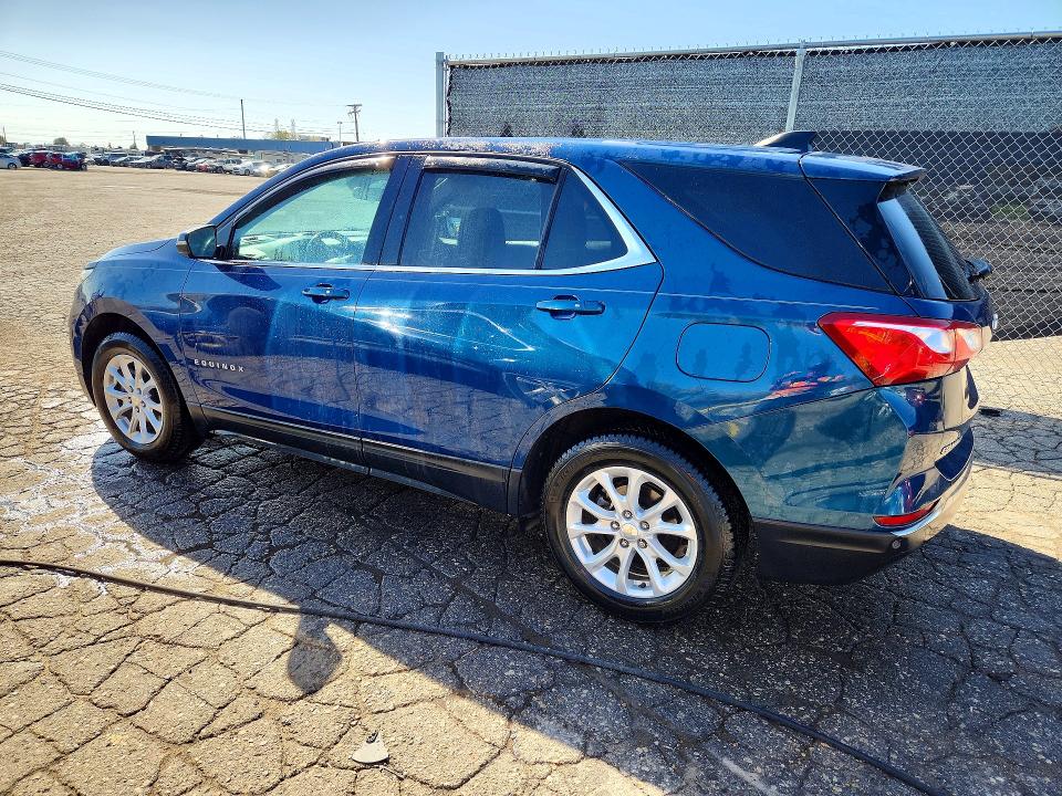 Photo 2 from auction – 2019 CHEVROLET EQUINOX with VIN 3GNAXJEV5KL346455
