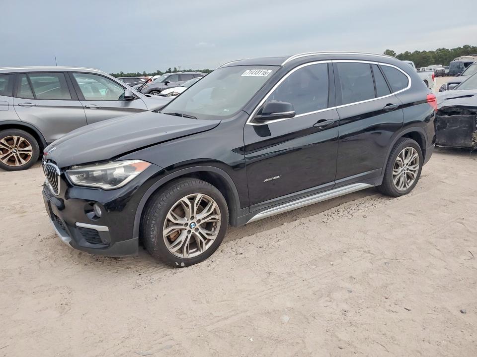 BMW X1 2017 z numerem VIN WBXHT3Z30H4A53655 - Zdjęcie z aukcji