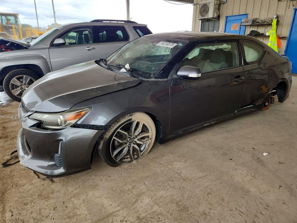 SCION TC 2015 with VIN JTKJF5C76F3089243 - Photo from auction