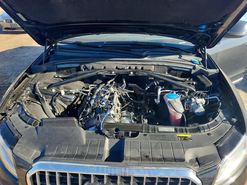 Foto 12 de la subasta – 2015 AUDI Q5 con VIN WA1LFAFPXFA012157