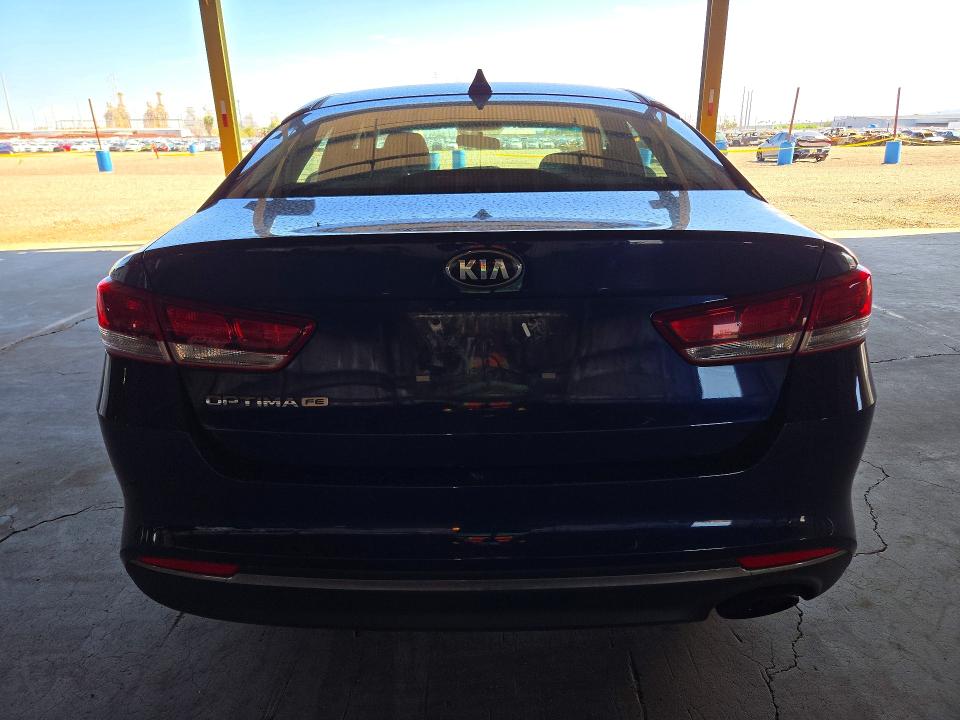 Снимка 6 от търг – 2017 KIA OPTIMA с VIN 5XXGT4L39HG176798