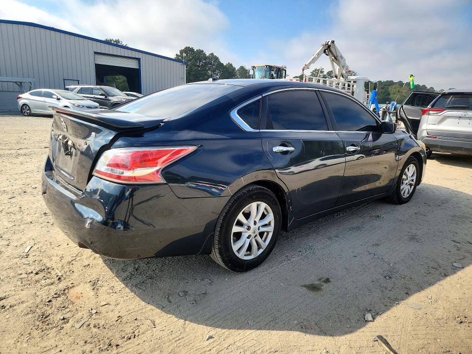 Снимка 3 от търг – 2014 NISSAN ALTIMA с VIN 1N4AL3AP2EC319467