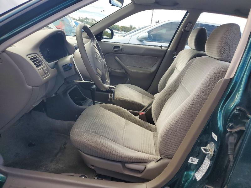 Снимка 7 от търг – 2000 HONDA CIVIC с VIN 2HGEJ6611YH597366