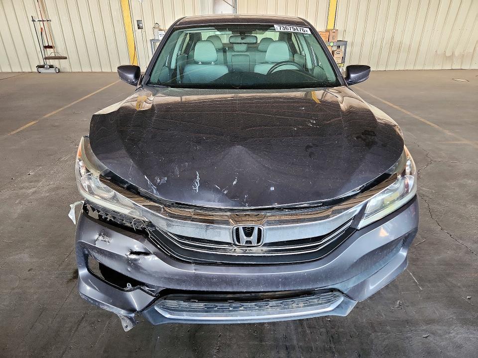 Photo 5 from auction – 2016 HONDA ACCORD with VIN 1HGCR2F33GA211635
