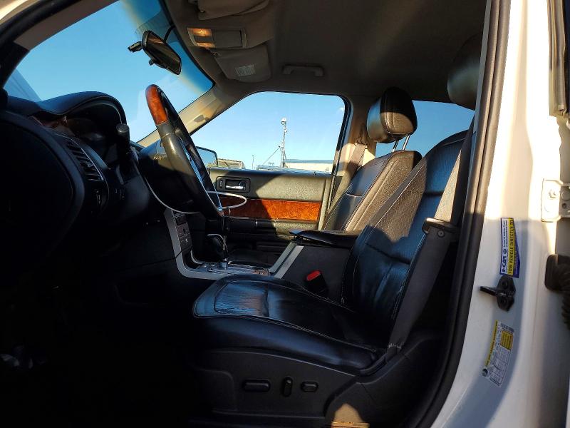 Снимка 7 от търг – 2011 FORD FLEX с VIN 2FMGK5DC7BBD26000