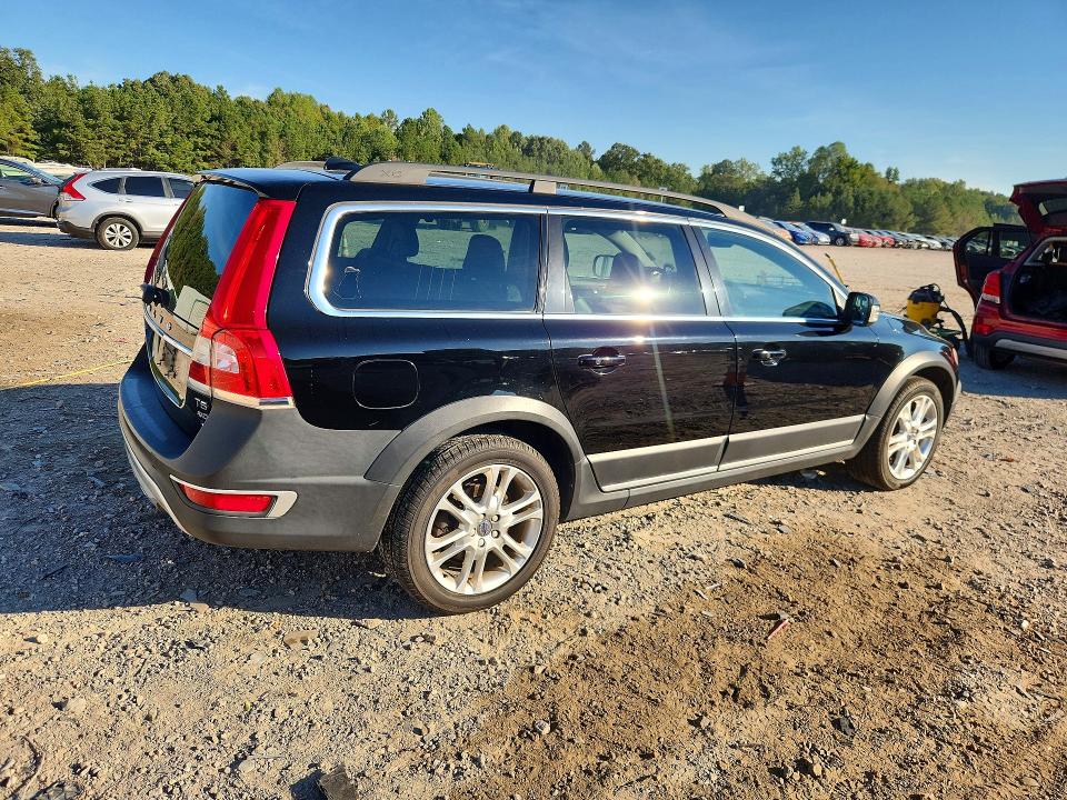Photo 3 from auction – 2016 VOLVO XC70 with VIN YV4612NK4G1243325