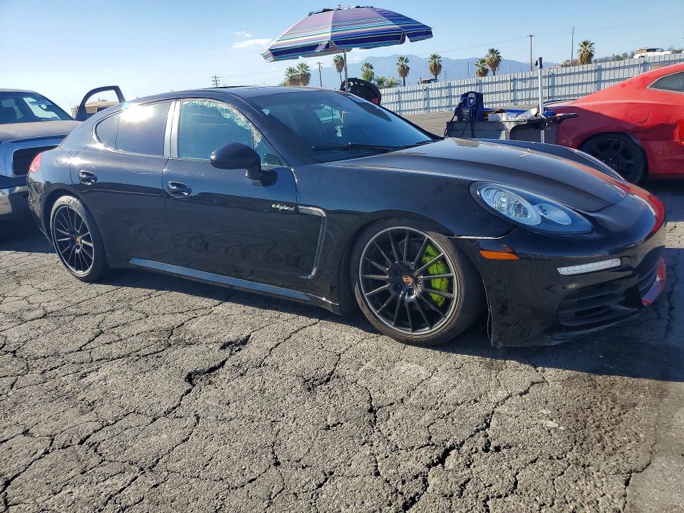 Foto 4 de la subasta – 2014 PORSCHE PANAMERA con VIN WP0AD2A79EL044861