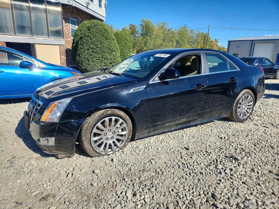 CADILLAC CTS 2013 مع رقم تعريف المركبة 1G6DK5E36D0161652 - صورة من المزاد