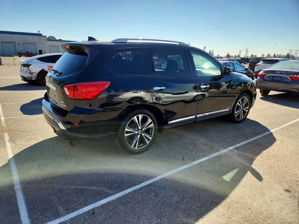 Снимка 3 от търг – 2020 NISSAN PATHFINDER с VIN 5N1DR2DM0LC610754