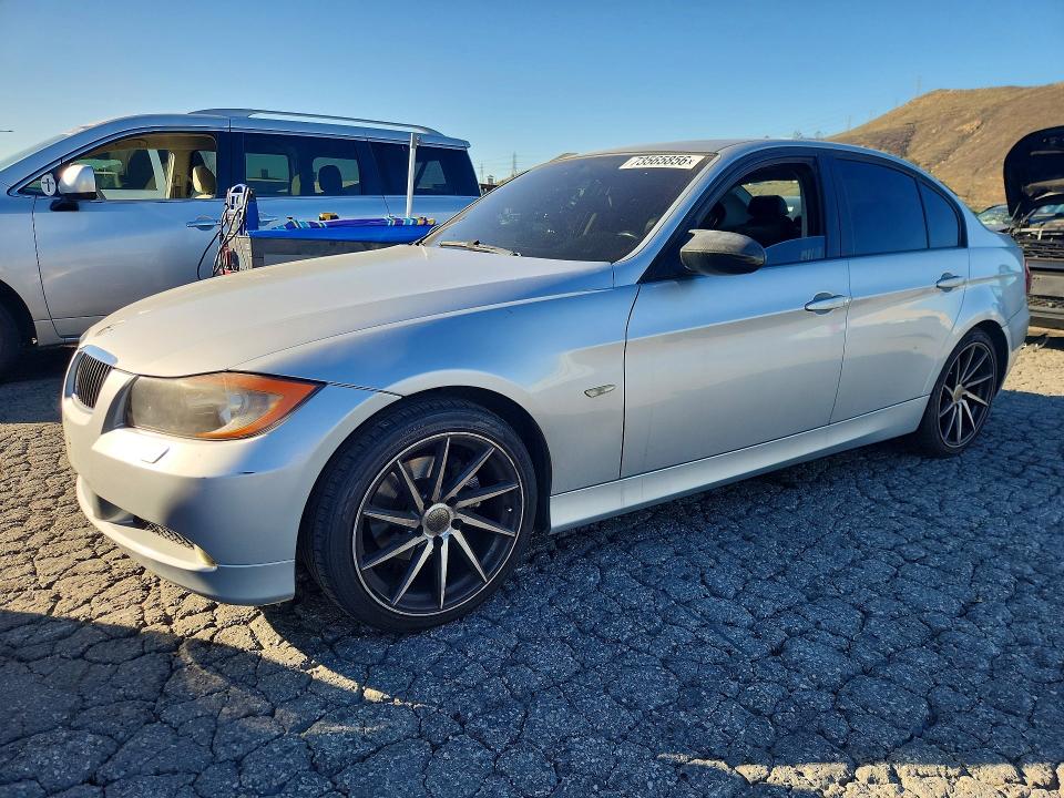 BMW 328 2007 с VIN WBAVC93597KX53756 - Снимка от търг