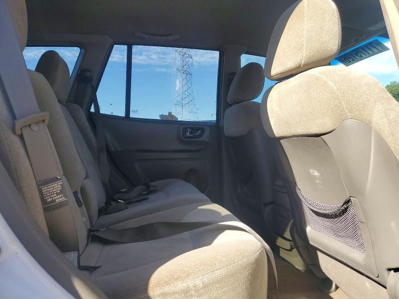 Снимка 11 от търг – 2004 HYUNDAI SANTA FE с VIN KM8SB12B44U831289
