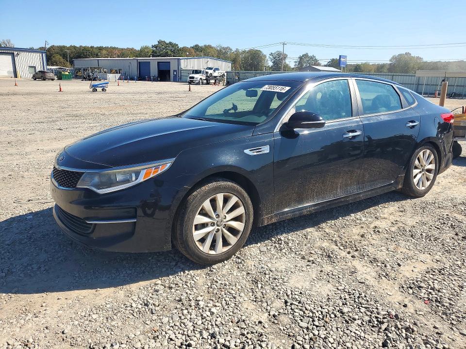 Photo 1 from auction – 2016 KIA OPTIMA with VIN 5XXGT4L3XGG076465