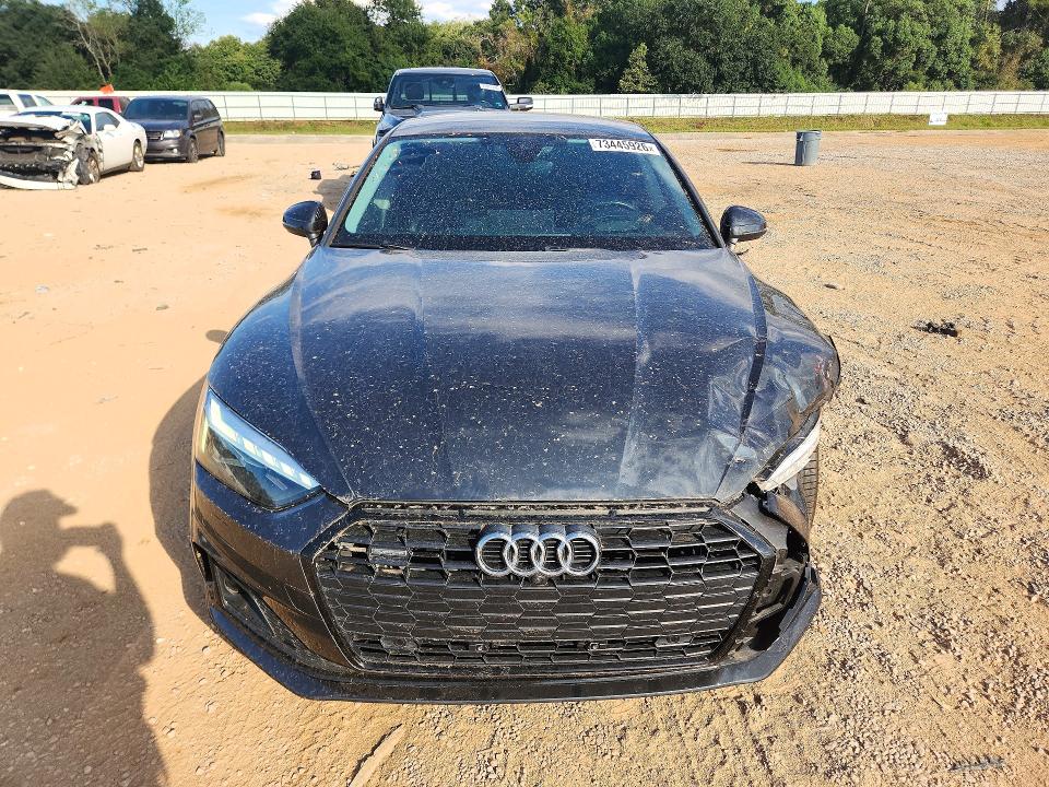 Снимка 5 от търг – 2022 AUDI A5 с VIN WAUBBCF54NA003246