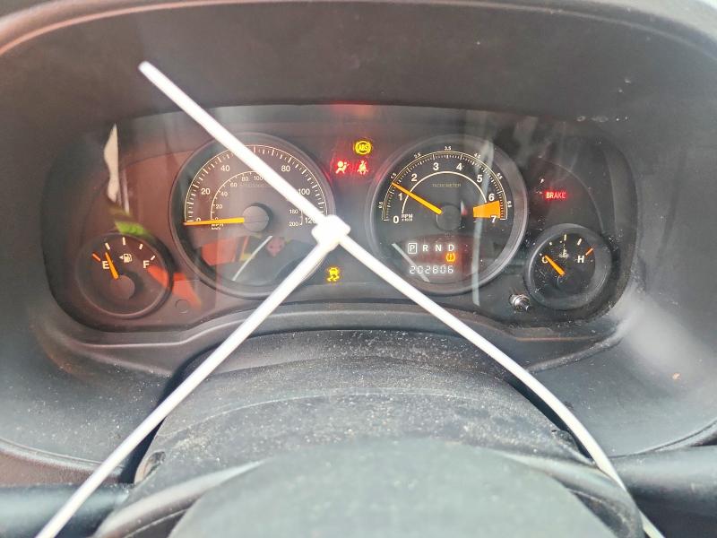Zdjęcie 9 z aukcji – 2014 JEEP COMPASS z VIN 1C4NJCBAXED620588