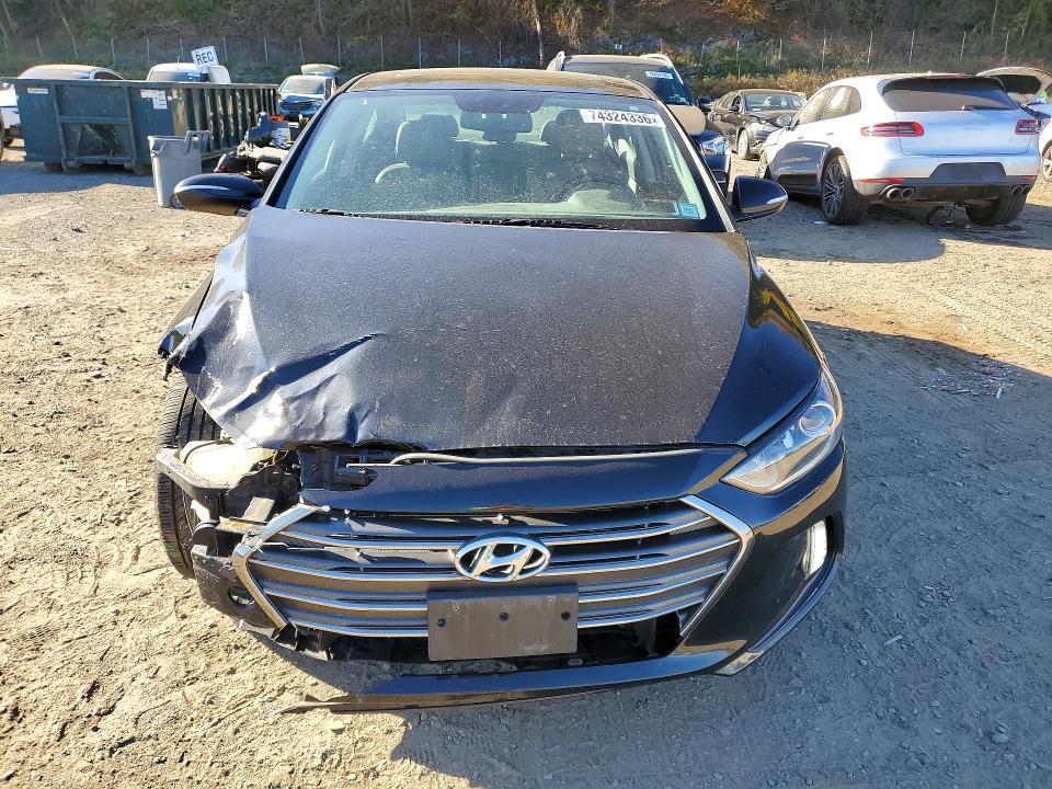 Photo 5 from auction – 2017 HYUNDAI ELANTRA with VIN 5NPD84LF9HH005522