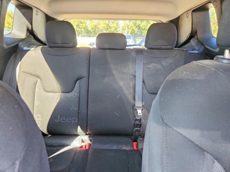 Photo 10 from auction – 2016 JEEP RENEGADE with VIN ZACCJABT0GPC51533