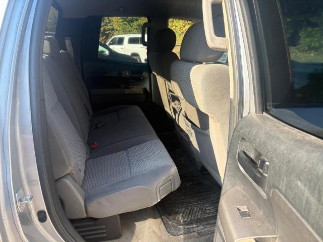 Zdjęcie 6 z aukcji – 2011 TOYOTA TUNDRA z VIN 5TFUM5F12BX024796