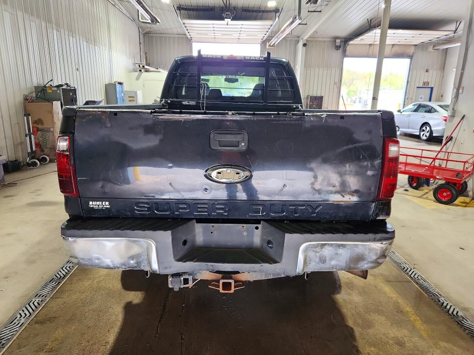 Photo 6 from auction – 2010 FORD F350 with VIN 1FTSW3BRXAEA57203