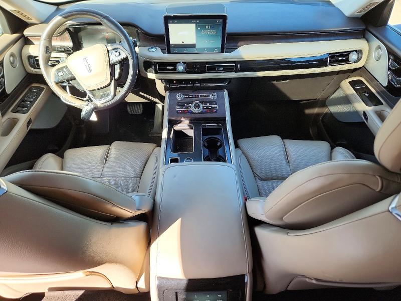Photo 8 from auction – 2020 LINCOLN AVIATOR with VIN 5LM5J7XC8LGL05116