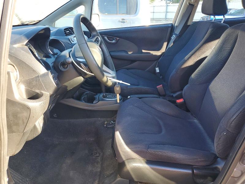 Снимка 7 от търг – 2013 HONDA FIT с VIN JHMGE8H53DC043183